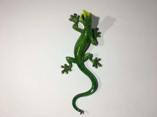 Green Gecko Wall Decor - Large - image 1