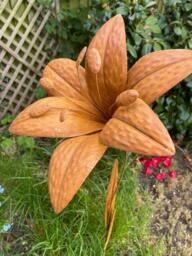 Lily metal garden flower 125cm - thumbnail 2