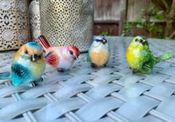 Garden Birds Set of 4 - Colourful Mini Garden Bird Statues - thumbnail 1