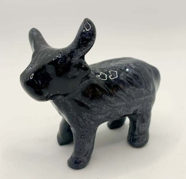 Highland Cow Figure Brushed Black - AluminArk Collection - 3 Sizes - Medium
