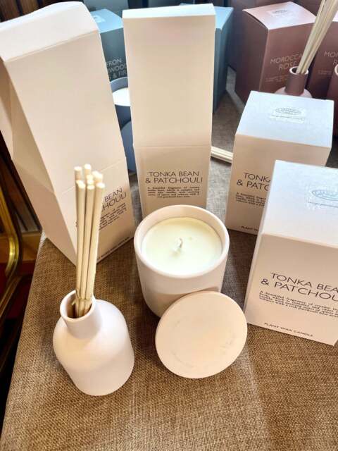 Ceramic Pot Scented Candle - Tonka Bean & Patchouli - Heaven Scent - image 1
