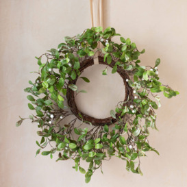 Graham and Green Mistletoe Wreath