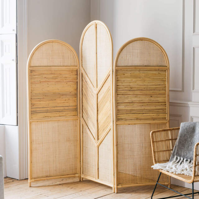 Graham and Green Natural Rattan Arched Screen - image 1