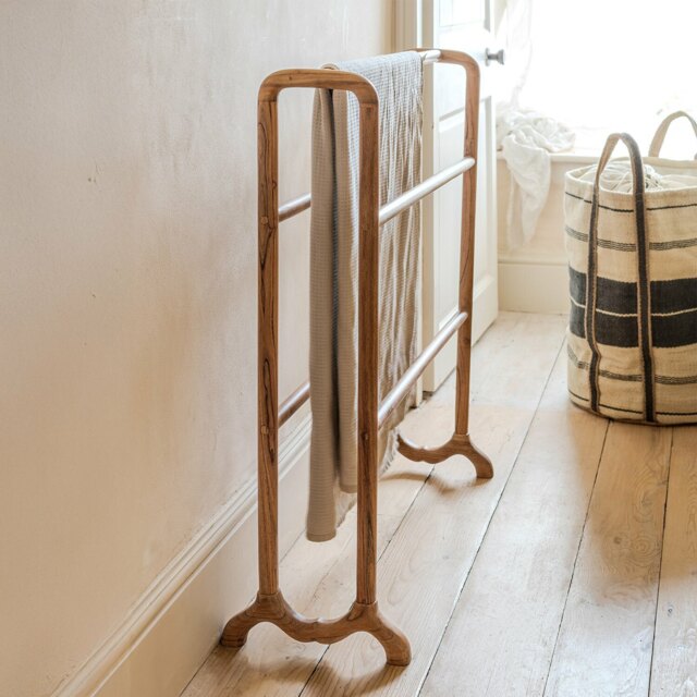 Graham and Green Wooden Towel Stand - image 1