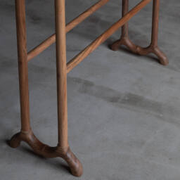 Graham and Green Wooden Towel Stand - thumbnail 5