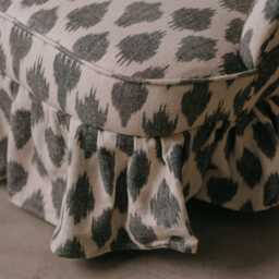 Graham and Green Savannah White Ikat Chair - thumbnail 4