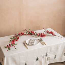 Graham and Green Red Berry & Rosehip Christmas Garland