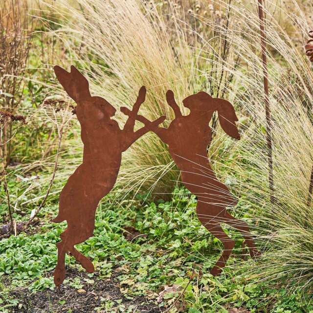 Graham and Green Boxing Hares Garden Stake - image 1