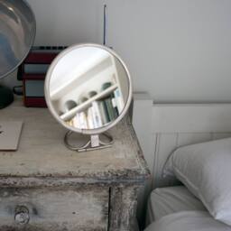 Graham and Green Otto Antiqued Silver Vanity Mirror with Handle - thumbnail 2