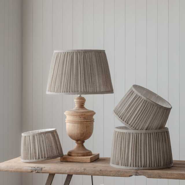 Graham and Green Pleated Linen Empire Lamp Shade 10 inch - image 1
