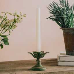Graham and Green Green Iron Leaf Small Candle Holder - thumbnail 3