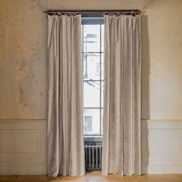 Graham and Green Velvet Single Curtains 140 x 228cm - image 1