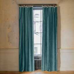 Graham and Green Velvet Single Curtains 140 x 228cm - thumbnail 1