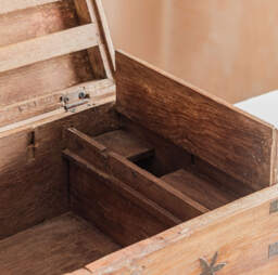 Graham and Green Vintage Dark Wooden Storage Box - thumbnail 5
