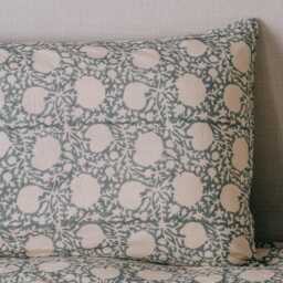 Graham and Green Cassia Hand-Block Printed King Size Duvet Set - thumbnail 3