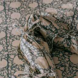 Graham and Green Cassia Hand-Block Printed King Size Duvet Set - thumbnail 5