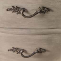 Graham and Green Florence Small Chest of Drawers - thumbnail 4