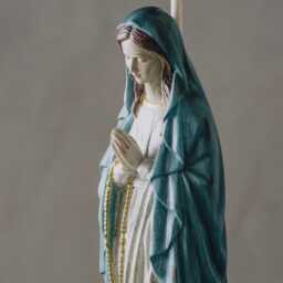 Graham and Green Maria Figure Table Lamp - thumbnail 4