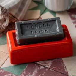 Graham and Green Orange London Brick Soap Dish - thumbnail 1