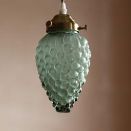 Graham and Green Bunch of Grapes Green Glass Pendant Light - thumbnail 2