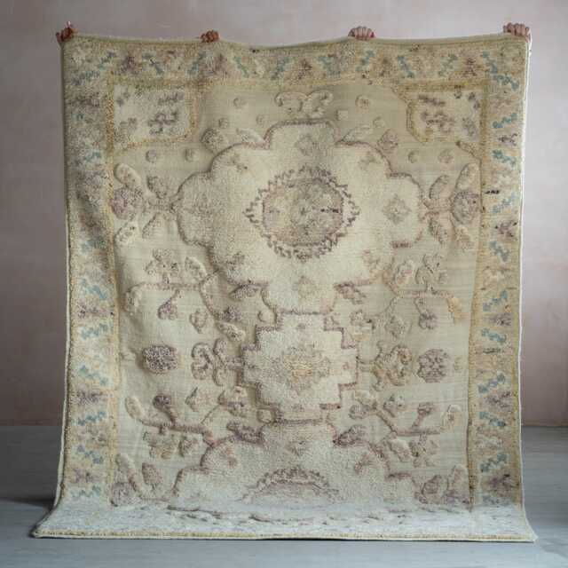 Graham and Green Posey Knotted Wool Rug 180 x 270cm - image 1