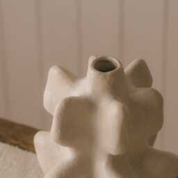 Graham and Green Nami Cream Small Vase - thumbnail 3