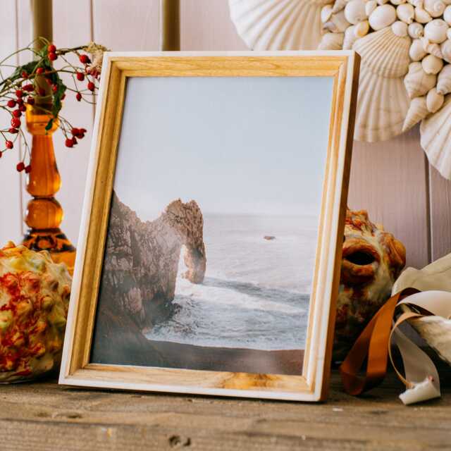 Graham and Green Sagwaan Wood and Bone Photo Frame - 8 x 10 inch - image 1