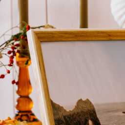 Graham and Green Sagwaan Wood and Bone Photo Frame - 8 x 10 inch - thumbnail 2