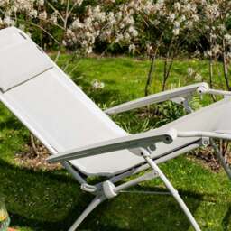 Graham and Green Seigle White Reclining Garden Chair - thumbnail 6