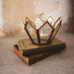 Graham and Green Dufrene Lotus Tea Light Holder - thumbnail 1