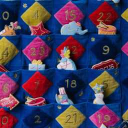 Graham and Green G&G x Biscuiteers Circus Advent Calendar - thumbnail 4