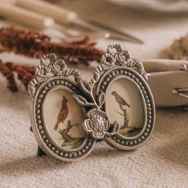 Graham and Green Bow Twin Oval Antiqued Silver Photo Frame - image 1