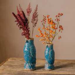 Graham and Green Set of Two Blue Parrot Vases - thumbnail 1