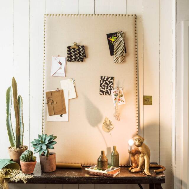 Graham and Green Wall Memo Board - image 1