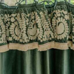 Graham and Green Lucia Dark Sage Velvet Curtain - 135 x 270cm - thumbnail 2