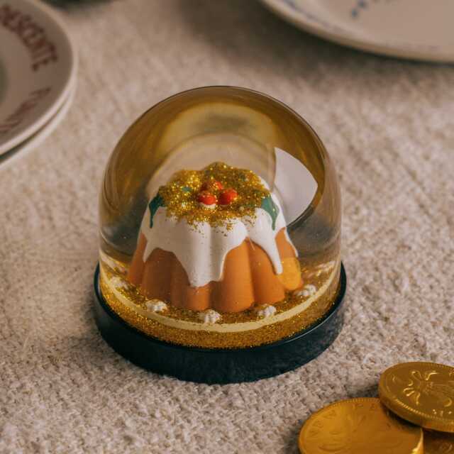 Graham and Green Christmas Pudding Snow Globe - image 1