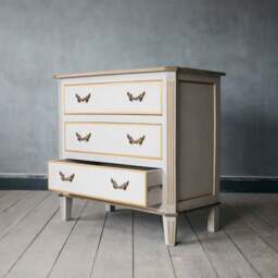 Graham and Green Chantilly Small Chest of Drawers - thumbnail 4