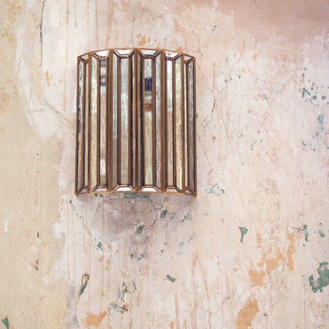 Graham and Green Truman Round Wall Light - image 1