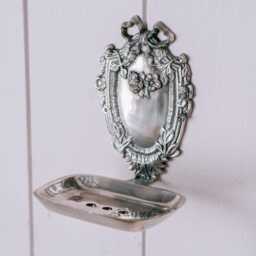Graham and Green Juliette Antique Silver Soap Dish - thumbnail 2