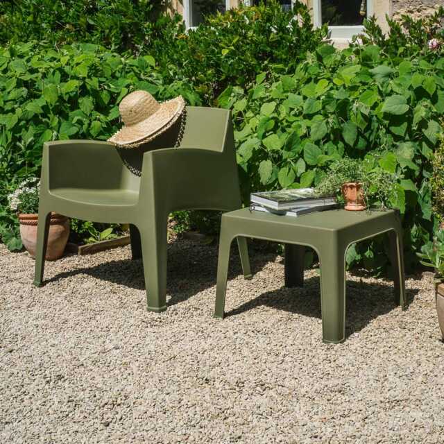 Graham and Green Hansen Green Outdoor Chair