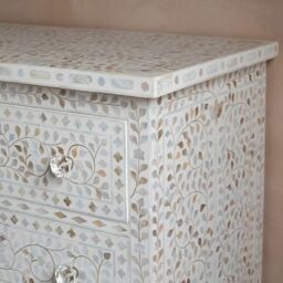Graham and Green Classic White Mother of Pearl Small Double Chest of Drawers - thumbnail 4
