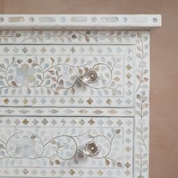 Graham and Green Classic White Mother of Pearl Small Double Chest of Drawers - thumbnail 6