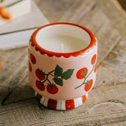 Graham and Green Tomato Vine Ceramic Candle - thumbnail 1