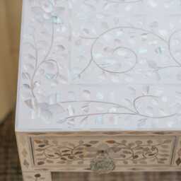 Graham and Green Maxi White Mother of Pearl Dressing Table - thumbnail 5