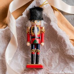 Graham and Green Glitter Wooden Nutcracker Christmas Tree Decoration