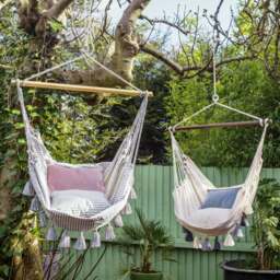 Graham and Green Montpellier Tassel Swing Chair - thumbnail 3
