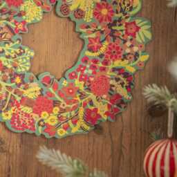 Graham and Green Christmas Foliage Wreath - thumbnail 4