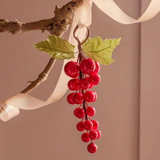 Graham and Green Red Grape Bunch Christmas Tree Decoration