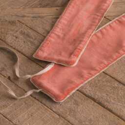 Graham and Green Set of Two Tea Rose Velvet Tie Backs - thumbnail 2