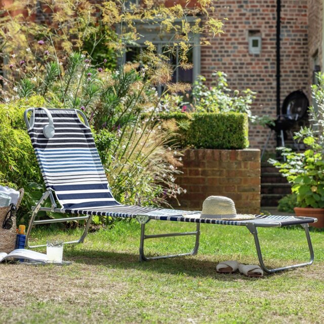 Habitat Folding Metal Sun Lounger - Blue